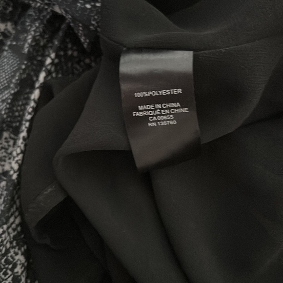 RW&Co Black Pleated Skirt Size Small - Picture 6 of 6